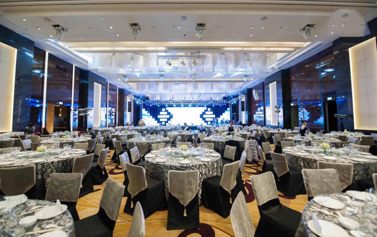 Sự Kiện Gala Dinner &Quot;Đi Theo Ánh Mặt Trời&Quot; Sunshine Group